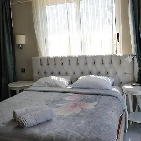 The & 3* Agios Georgios (Kyrenia)