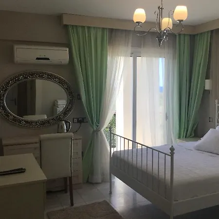 The & Agios Georgios (Kyrenia)