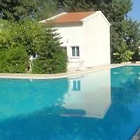 فندق The & Agios Georgios (Kyrenia)