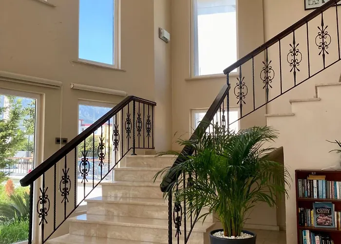 The & Agios Georgios (Kyrenia)